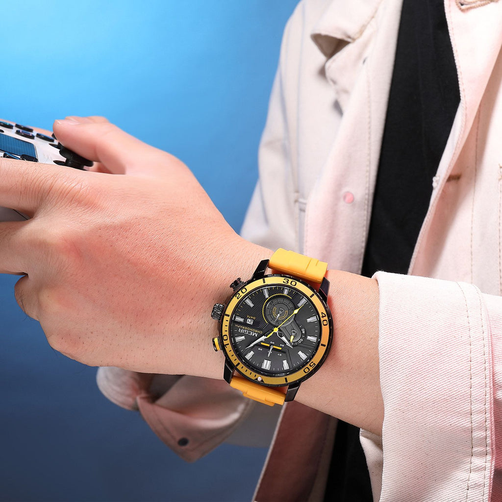 MEGIR Luxury Military Watches for Men Fashion Sport Quartz Wristwatch Waterproof Silicone Band Male Clock Chronograph with Date 2224-5